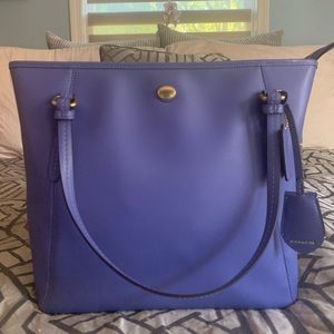 Coach brand new city Zip tote